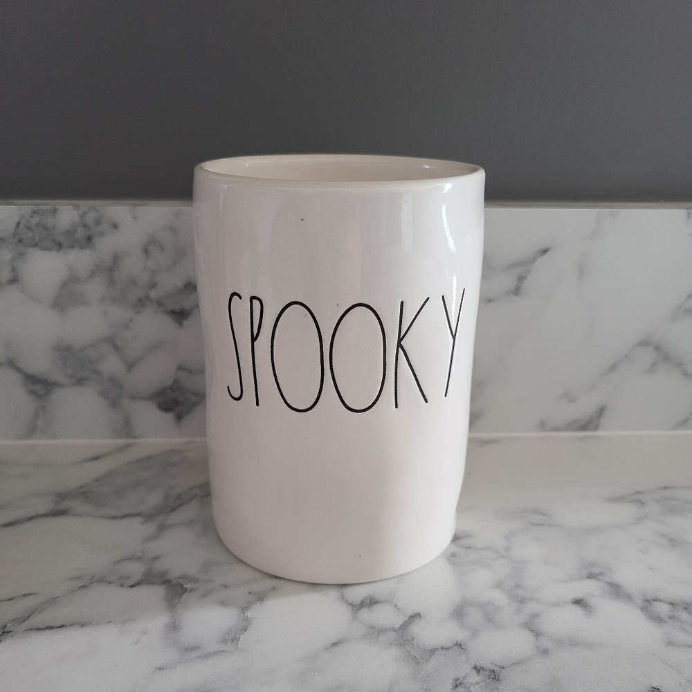 Rae Dunn Large Spooky Candle